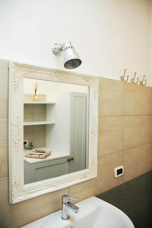 Apartments Milan - Shabby Chic